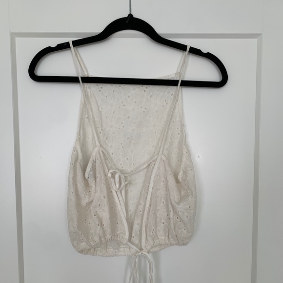 Brandy Melville White Top - Picture 2 of 6